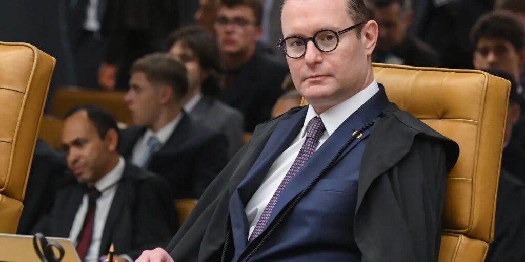 zanin-vota-para-manter-moro-reu-por-calunia-contra-gilmar-mendes